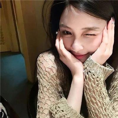 安妮莱伯维兹的浮华世界 海报
