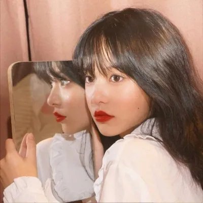 奔跑的蔷薇 海报